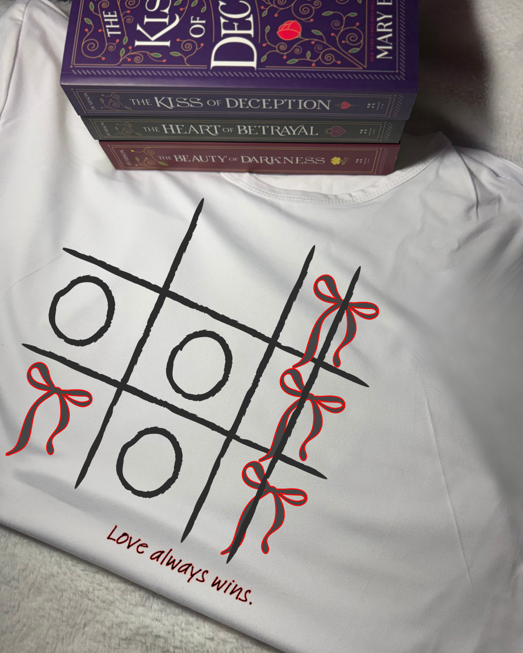 Women Short Sleeve - T Shirt - Original - Love always wins