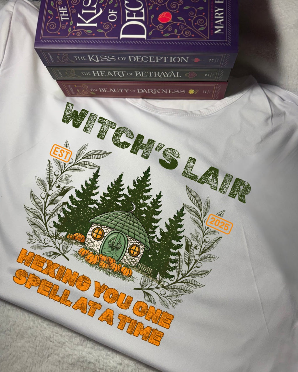 Women Short Sleeve - T Shirt - Original - Witch's Lair